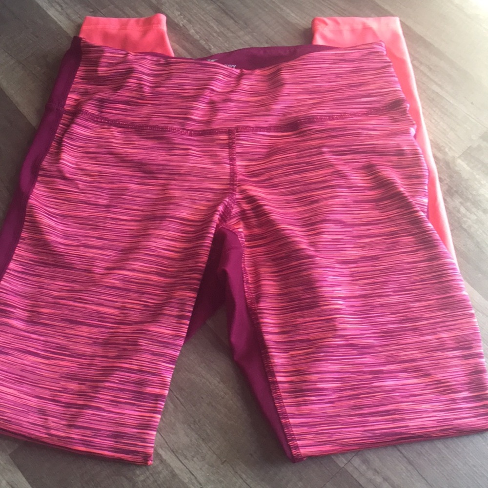 Old Navy Active Leggings
